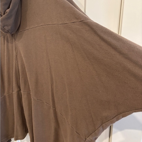 We The Free Double-Breasted Batwing Hoodie. Size M - Picture 5 of 6